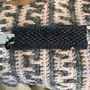 NWT Adidas knit and fleece lined ear warmer